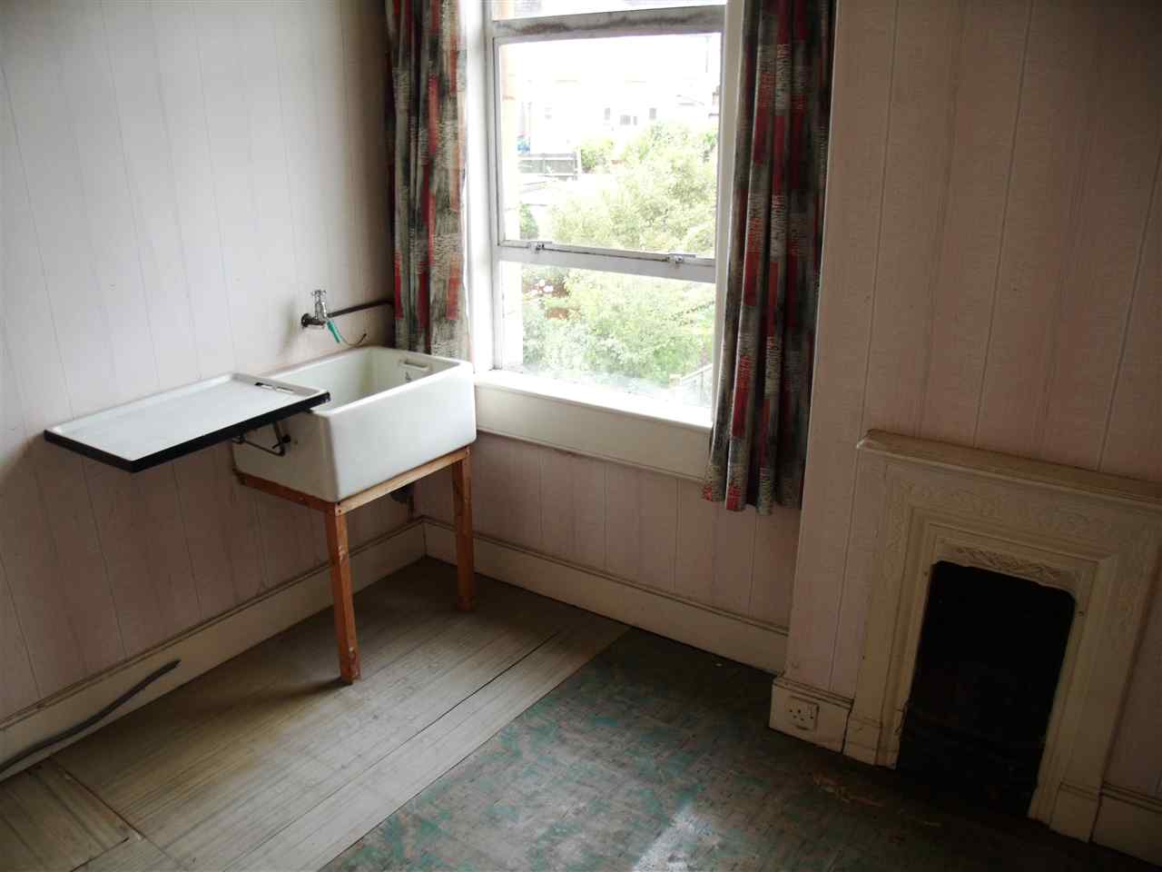 resized-2349823-bed 3.JPG